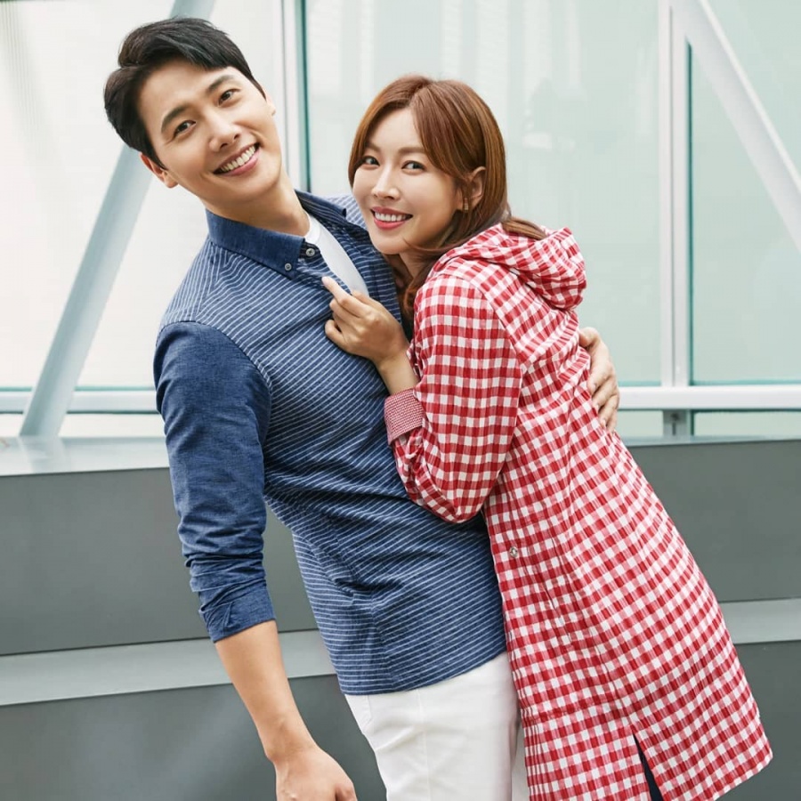 김소연♥이상우, 결혼 3년차에도 여전히 신혼…봄이 왔음을 알리는 달콤함 김소연♥이상우, 결혼 3년차에도 여전히 신혼…봄이 왔음을 알리는 달콤함