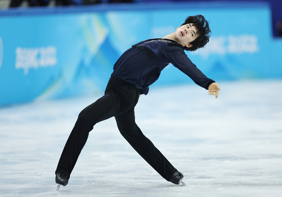 ▲ 2022 베이징 동계올림픽에서 한국 남자 피겨스케이팅 싱글 역사상 최고 성적인 5위를 기록한 차준환 ⓒ연합뉴스
