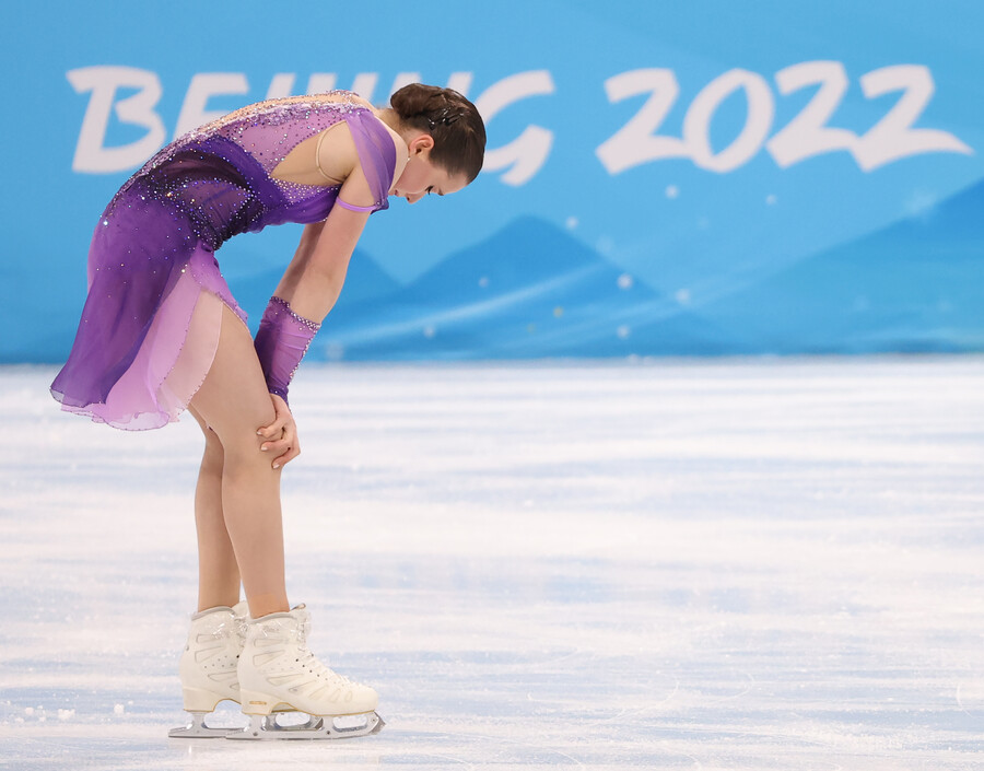 ▲  카밀라 발리예바는 15일 2022 베이징동계올림픽 피겨스케이팅 쇼트프로그램에서 1위를 차지했지만, 러시아를 제외하곤 그 누구에게도 인정받지 못했다. ⓒ연합뉴스