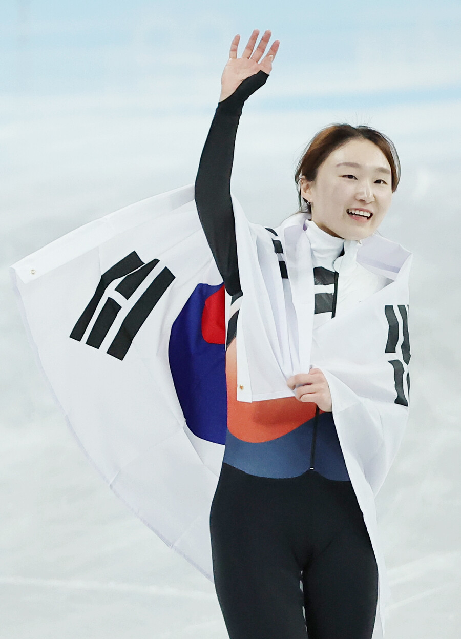 ▲ 2022 베이징 동계올림픽 쇼트트랙 여자 1500m에서 금메달을 획득하며 2연패에 성공한 최민정 ⓒ연합뉴스
