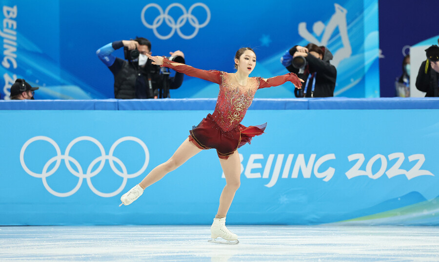 ▲ 김예림이 2022베이징동계올림픽 피겨 스케이팅 여자 싱글 프리스케이팅 경기를 펼치고 있다. ⓒ연합뉴스