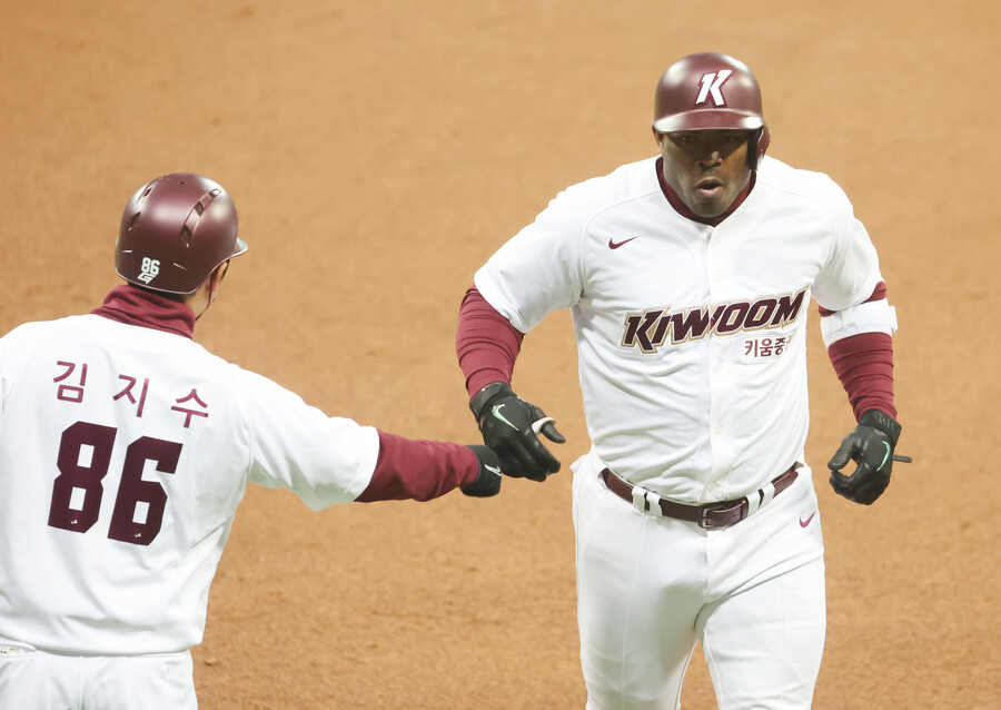 ▲ 키움 히어로즈 야시엘 푸이그(오른쪽) ⓒ 연합뉴스