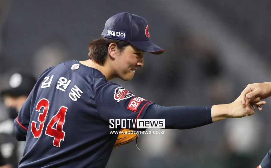 ▲ 롯데 마무리 김원중. ⓒ곽혜미 기자