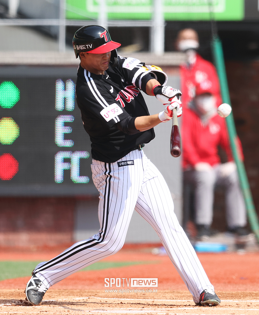 ▲ 멀티홈런으로 팀 승리를 이끈 LG 송찬의 ⓒ곽혜미 기자