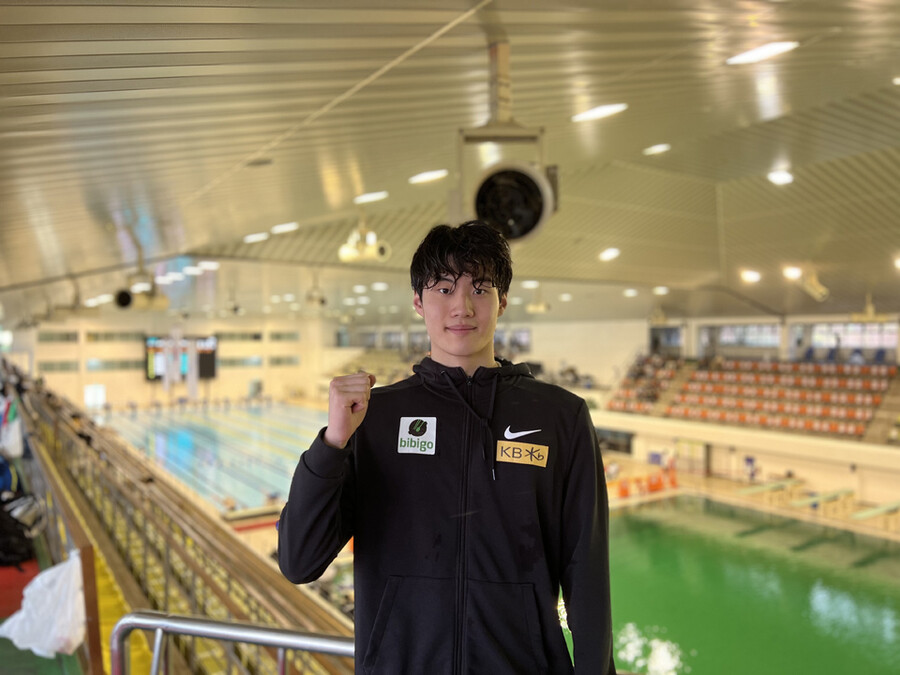 ▲ 제17회 제주 한라배 수영대회 남자부 자유형 100m에서 우승한 황선우 ⓒ올댓스포츠