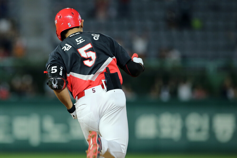 ▲ 1일 인천 SSG전에서 프로 첫 홈런을 신고한 KIA 김도영 ⓒKIA타이거즈
