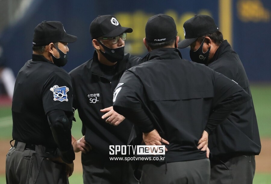 ▲ KBO 심판들. ⓒ곽혜미 기자