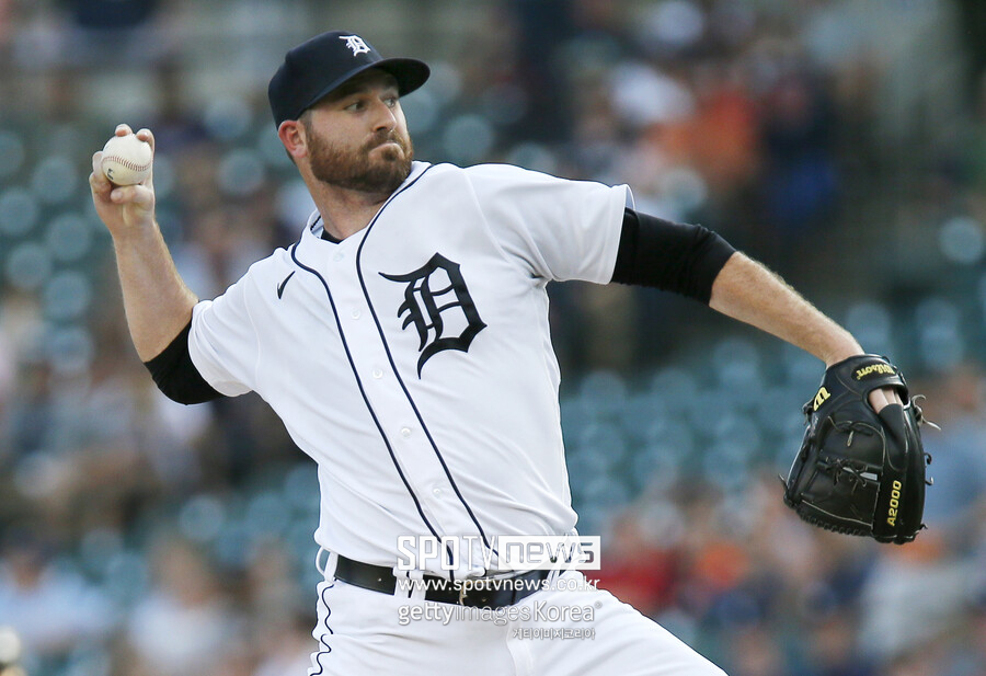 ▲ 고심 끝에 KBO리그 구단들의 오퍼를 거절한 허치슨은 메이저리그 선발의 꿈을 이어 가고 있다