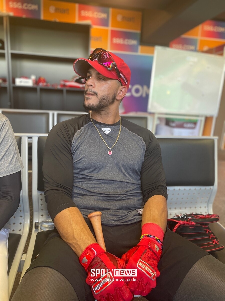 ▲ SSG 후안 라가레스. ⓒ 신원철 기자