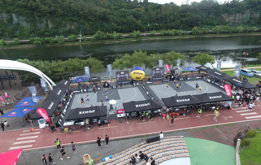 ▲ 3대3 길거리 농구인 KXO가 진주 투어를 성공적으로 마쳤다. ⓒKXO 제공