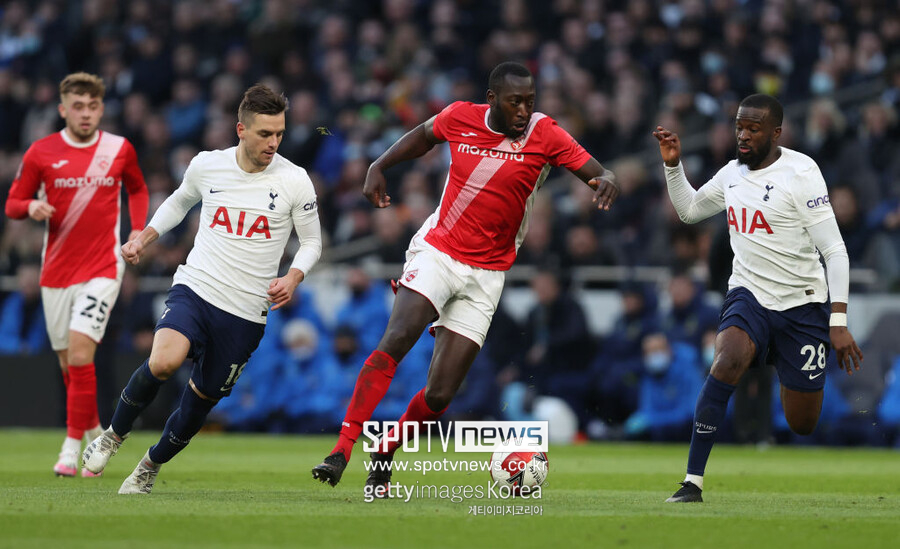 ▲ 지오바니 로 셀소(사진 왼쪽)와 탕귀 은돔벨레(오른쪽).