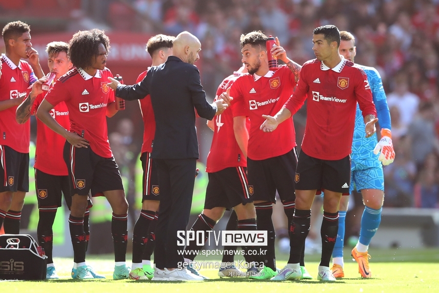 ▲ 지난 1일(한국시간) 라요바예카노와 경기에서 에릭 텐하흐 감독과 크리스티아누 호날두.