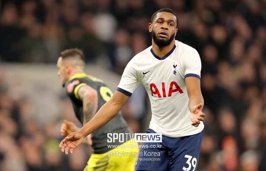 ▲ 토트넘 홋스퍼 수비수 자펫 탕강가.