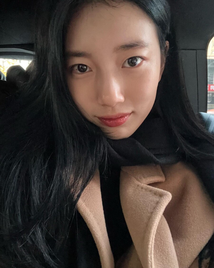 이민정도 반했다…수지, 절친만 볼 수 있는 민낯+잠옷 이민정도 반했다…수지, 절친만 볼 수 있는 민낯+잠옷