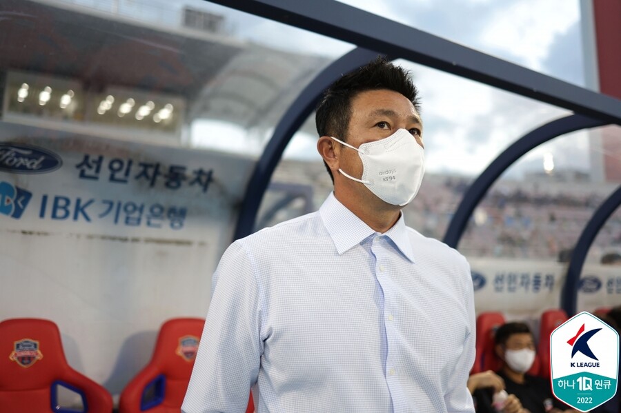 ▲ 김도균 수원FC 감독. ⓒ한국프로축구연맹
