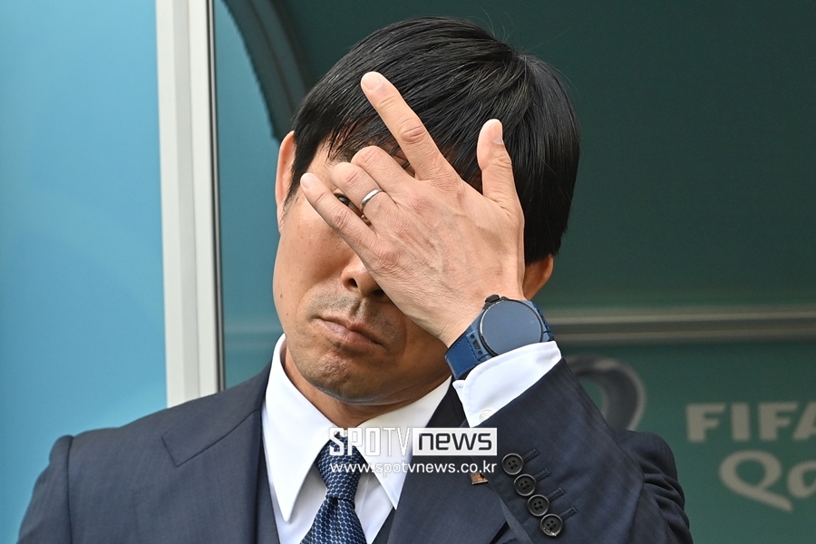 ▲ Public opinion towards coach Moriyasu has changed after just one game. ⓒYonhap News/EPA