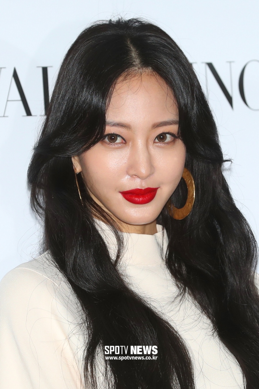 한예슬 올누드  단독]한예슬, 4년 만에 안방 컴백…'서울에 여왕이 산다' 캐스팅 < 방송 tv < 연예 < 기사본문 - SPOTV NEWS