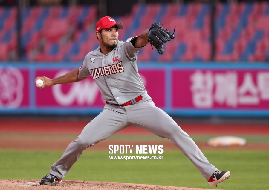 ▲ SK에서 뛰던 시절의 리카르도 핀토 ⓒ스포티비뉴스 DB