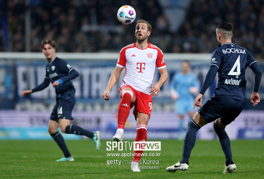 ▲ 바이에른 뮌헨은 19일(한국시간) 독일 노르트라인베스트팔렌주에 위치한 보노비아 루스타디온에서 열린 2023-24시즌 분데스리가 22라운드 VFL 보훔과의 원정 경기에서 2-3으로 패했다.
