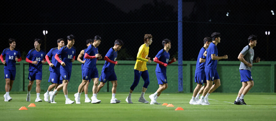 ▲ 축구대표팀이 태국 방콕 입성 첫 훈련을 가졌다. ⓒ연합뉴스