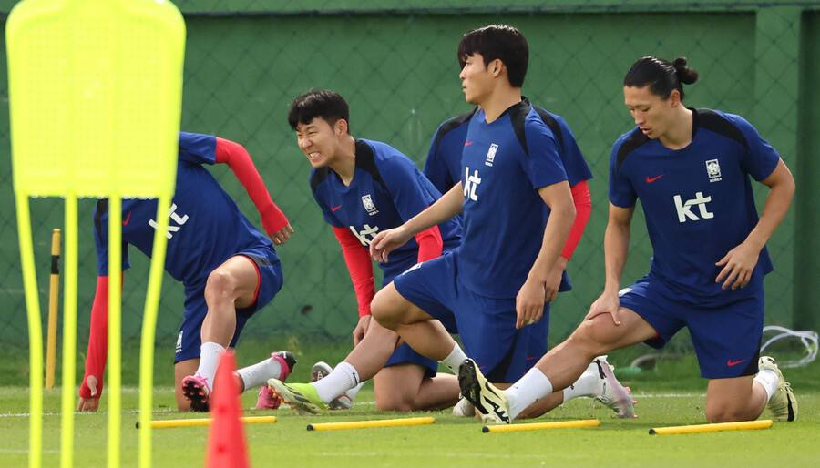 ▲ 축구대표팀이 태국 방콕 입성 두 번째 훈련을 윈드밀 풋볼 클럽에서 가졌다. ⓒ연합뉴스