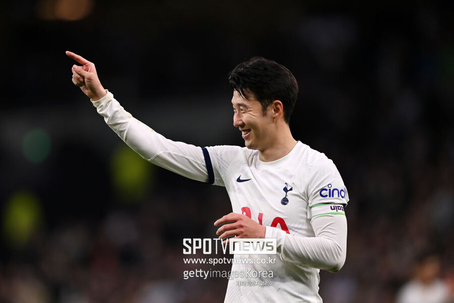 ▲ 토트넘은 8일(한국시간) 런던 토트넘 홋스퍼 스타디움에서 펼쳐진 2023-24시즌 잉글랜드 프리미어리그 32라운드 노팅엄 포레스트와 홈경기에서 3-1로 크게 이겼다. 손흥민이 9호 도움을 올려 10-10을 눈앞에 뒀다.