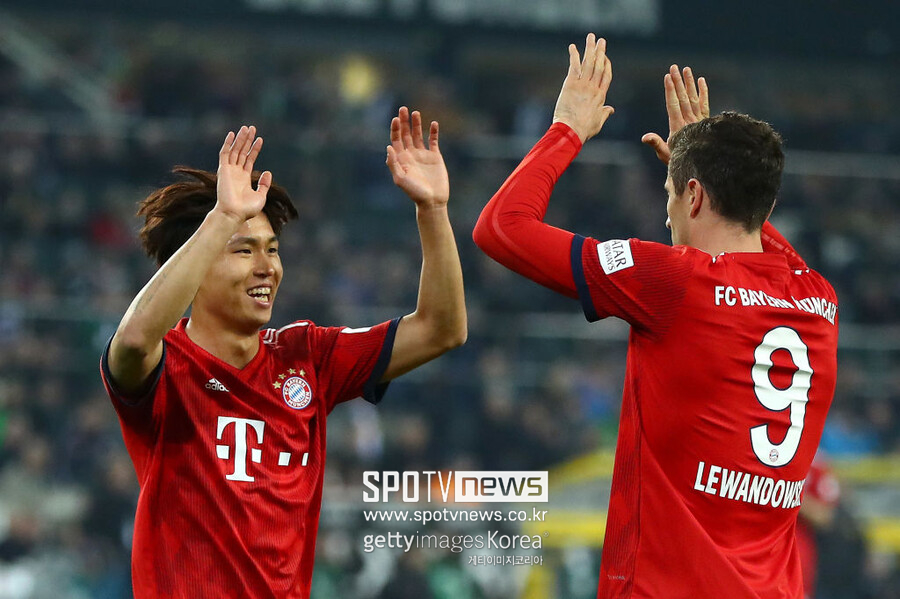 ▲ 바이에른 뮌헨에서 촉망받는 유망주였던 정우영, 슈투트가르트에서 뛰고 있다. 뮌헨 유니폼을 입고 무려 유럽축구연맹 챔피언스리그도 누볐다.