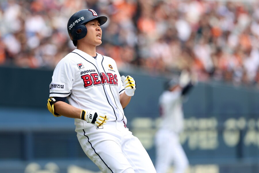 ▲ 3안타 경기를 한 두산 베어스 1번타자 정수빈 ⓒ 두산 베어스