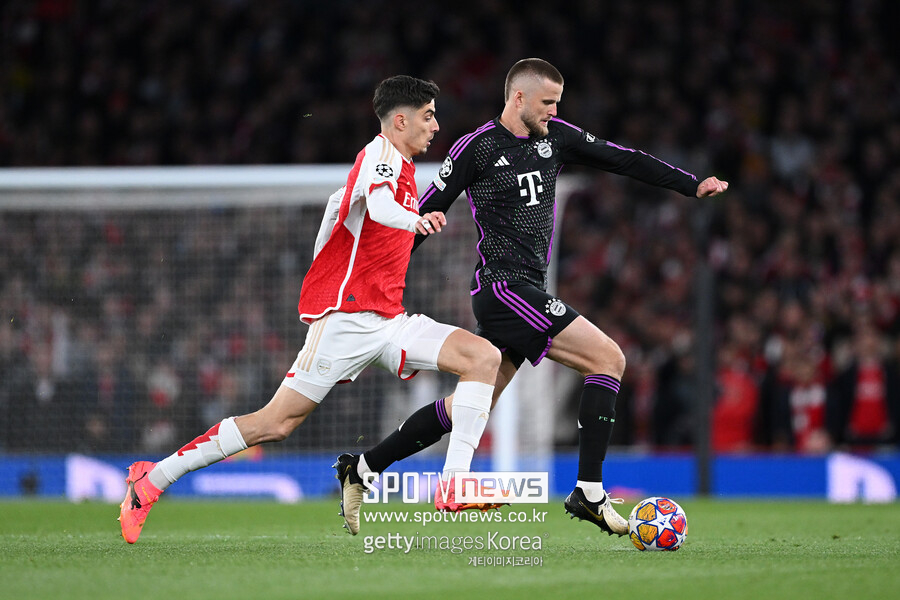 10일(한국시간) 아스날 원정 경기에 선발 출전한 에릭 다이어. 토트넘 출신인 다이어와 해리 케인은 경기 내내 옛 라이벌인 아스날 팬들로부터 야유받았다.