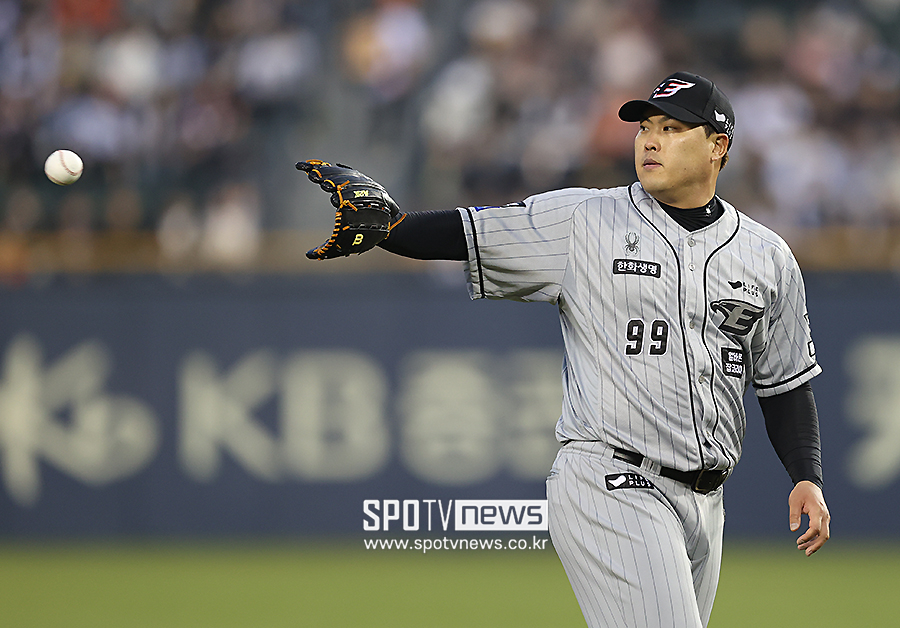 ▲ 류현진은 스트레스와 압박감이 심한 상황에서도 자기 임무를 충실히 해 나갔다.  ⓒ곽혜미 기자