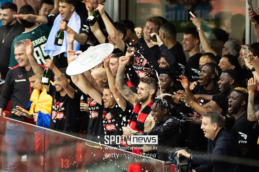 ▲ 레버쿠젠이 구단 창단 후 처음으로 독일 분데스리가 정상에 올랐다.