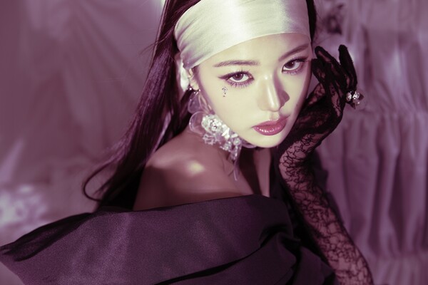 ▲ 아이브 장원영 '아이브 스위치' 콘셉트 사진. 제공|스타쉽엔터테인먼트