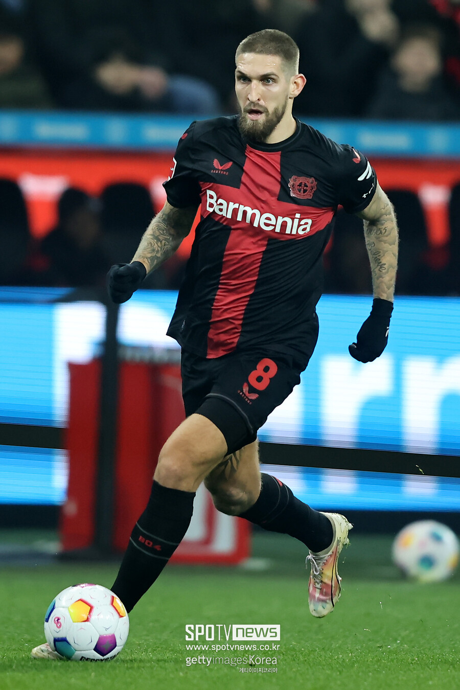 ▲ 바이어 레버쿠젠 로베르토 안드리치가 토트넘 홋스퍼와 연결됐다. 안드리치는 이번 시즌 23경기에 출전했고 이 가운데 13경기가 선발 출전이었다. 독일 국가대표로도 3경기 출전 경력을 갖고 있다.