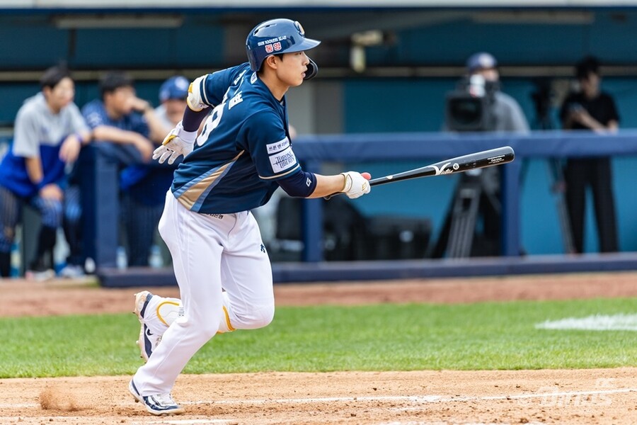 ▲ 9번 타순에서 3안타를 기록하며 공격의 활로를 연 김한별 ⓒNC다이노스