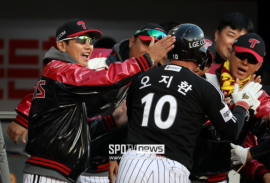 ▲ 염경엽 감독과 오지환 ⓒ곽혜미 기자