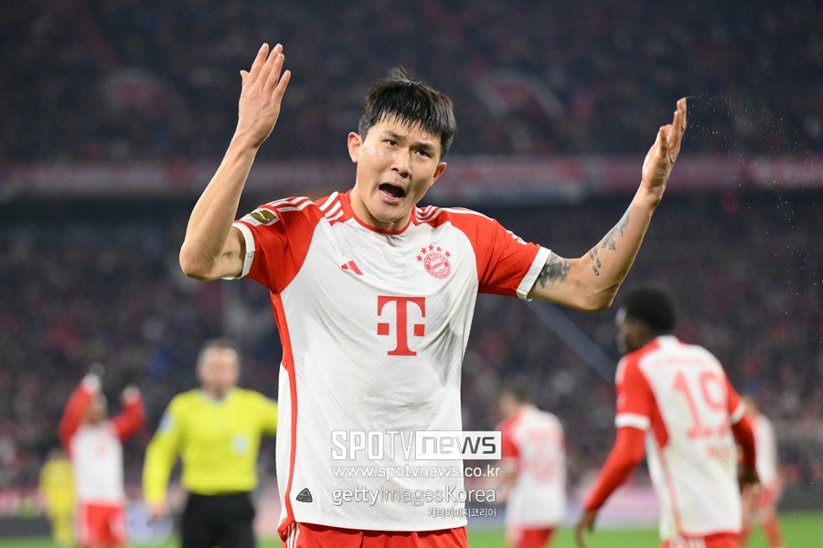 ▲ 바이에른 뮌헨이 김민재를 이적 명단에 올렸다. 7일(한국시간) 복수의 독일 매체들이 일제히 올여름 바이에른 뮌헨이 김민재를 팔 계획이라고 알렸다. 구체적인 이적료까지 공개됐다. 점점 김민재의 자리가 사라지고 있다.
