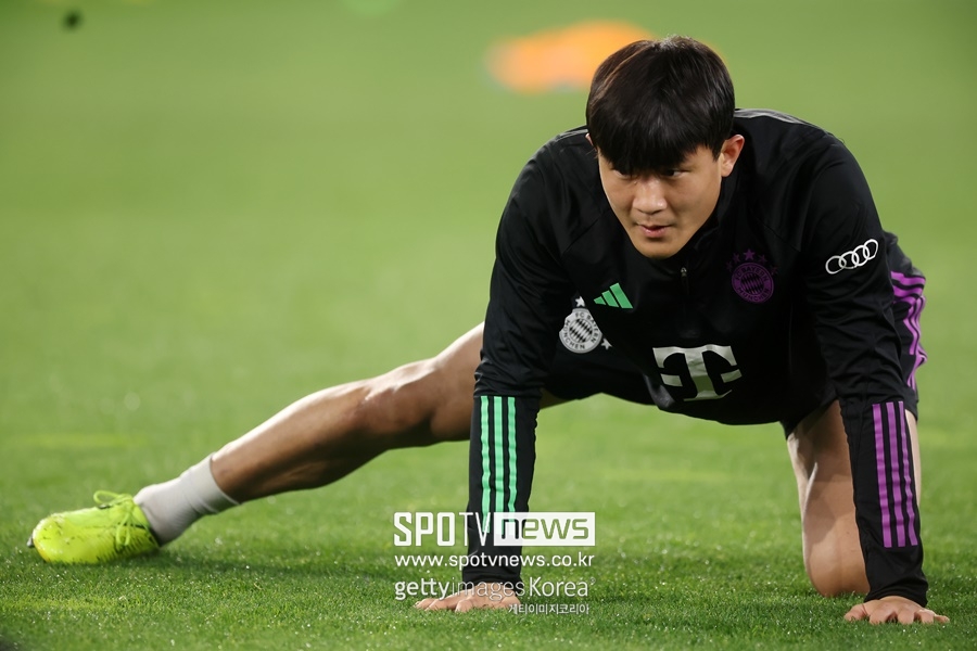▲ 바이에른 뮌헨에서 김민재 입지가 점점 좁아진다. 마티아스 더 리흐트가 돌아오며 다시 벤치로 돌아갈 확률이 높아졌다. 지난 레알 마드리드와 1차전에서 결정적인 실수를 연달아 한 게 큰 타격이 됐다.