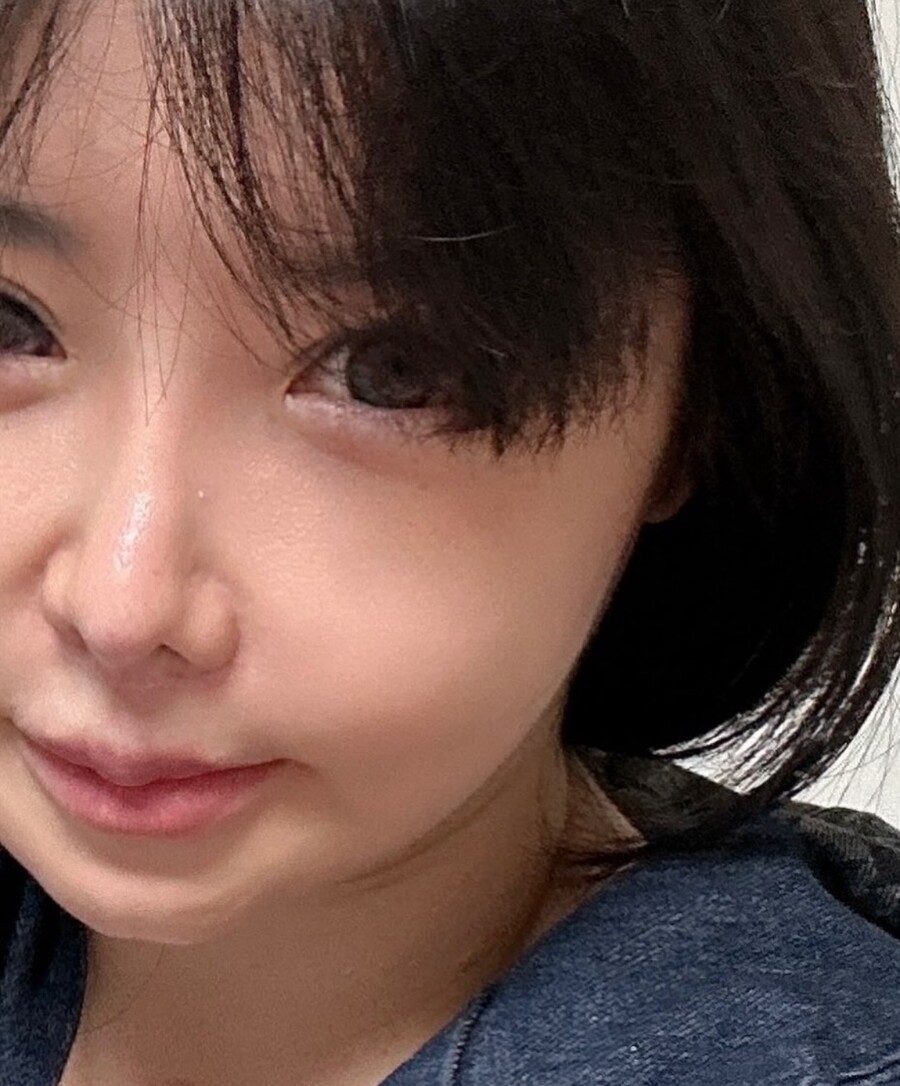 박봄 맞아? 청순해진 근황 공개…투애니원 완전체 기대↑ < 연예 < 기사본문 - SPOTV NEWS