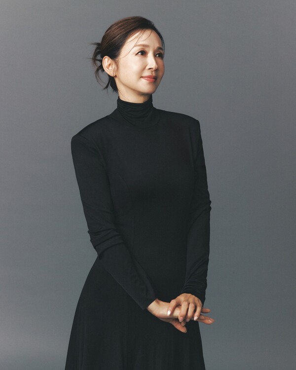 ▲ 아이윌미디어와 전속계약을 맺고 새로운 활동을 준비중인 전인화. 제공|아이윌미디어