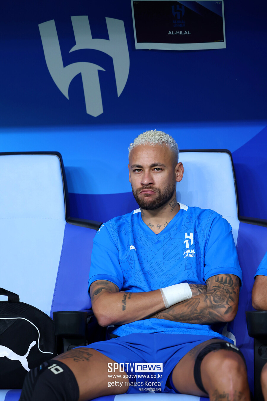 ▲ 사우디아라비아에서 천문학적인 금액을 받고도 잦은 부상에 뛰지 못하는 네이마르에게 친정팀 산투스가 접근했다. 산투스 구단주 마르시오 칼베스도 