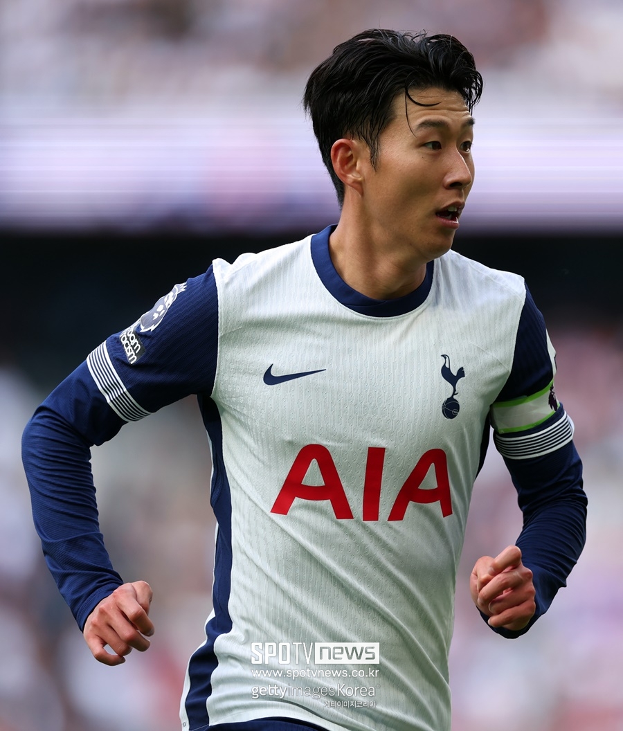 ▲ 토트넘이 손흥민과 1년 연장 팀 옵션을 발동해 2026년 여름까지 붙잡을 수 있게 됐다. 이와 별개로 사우디아라비아는 손흥민 영입에 관심이 크다.
