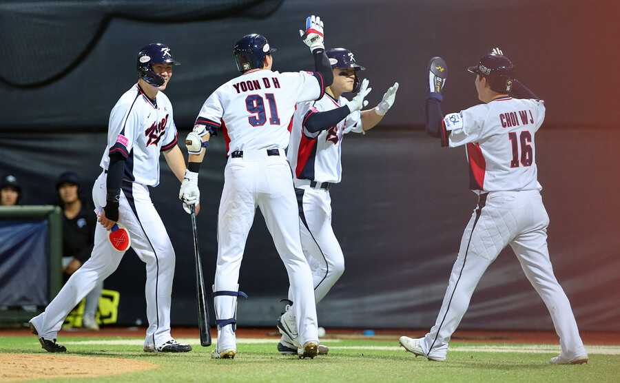 ▲김도영이 홈런을 친 후 기뻐하고 있다. ⓒ연합뉴스