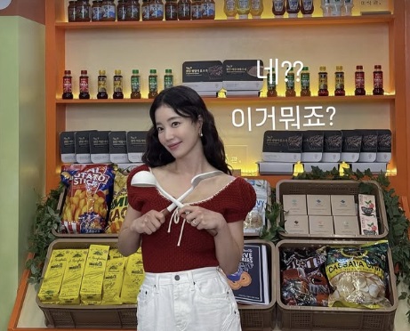 ▲ 이소라가 공개한 기은세 사진. 출처| 이소라 인스타그램