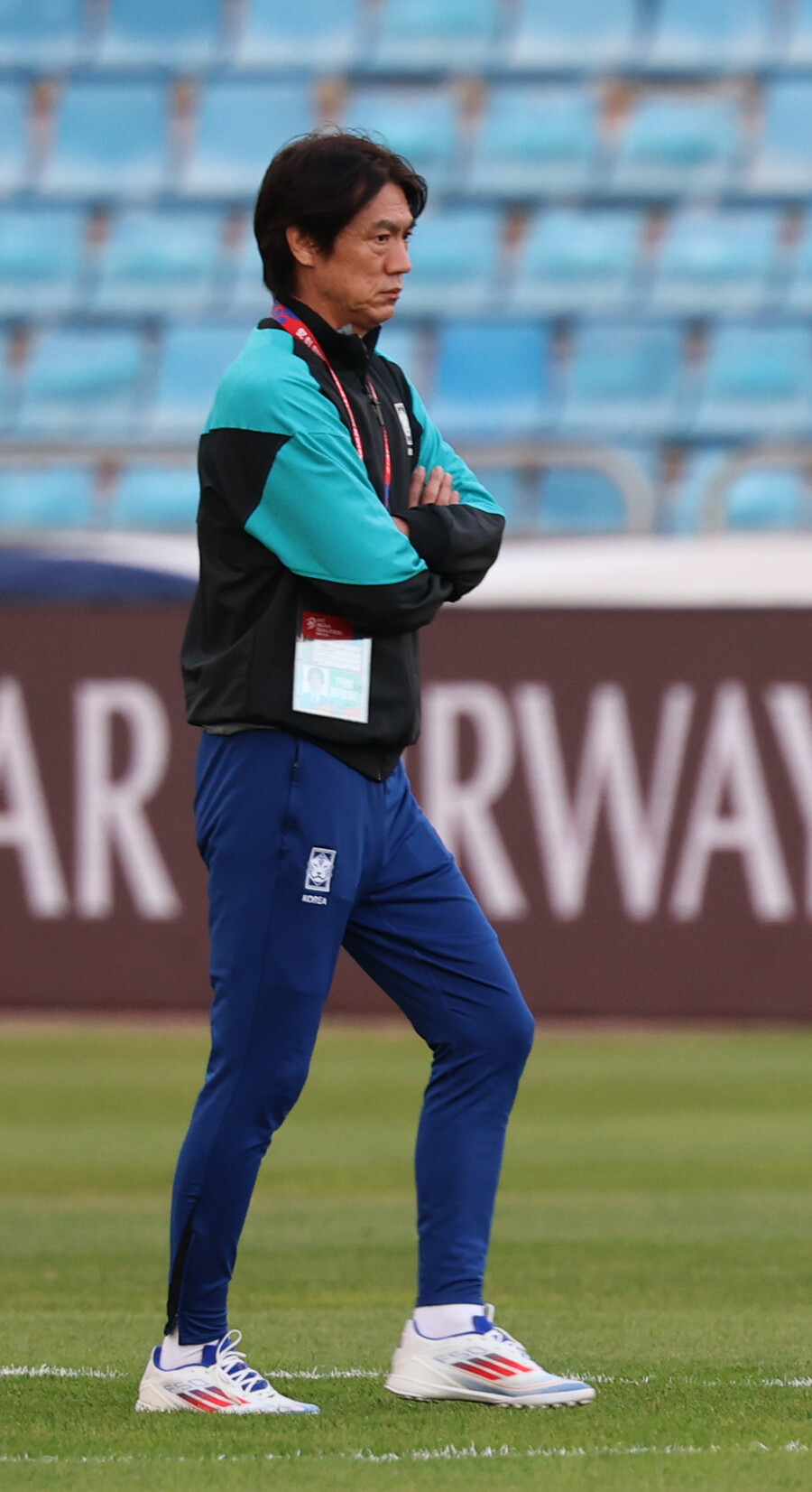 ▲ 한국 대표팀은 19일 오후 11시(한국시간) 요르단 암만의 암만 국제 경기장에서 열릴 ‘2026 국제축구연맹(FIFA) 북중미월드컵’ 아시아지역 3차예선 B조 6차전에서 팔레스타인을 만난다. 당초 팔레스타인 홈 경기였지만 이스라엘-하마스 전쟁으로 인해 중립 구장에서 치러지게 됐다. 홍명보 감독은 팔레스타인전을 앞두고 오세훈을 최전방에 뒀다. 한 칸 뒤에 손흥민, 이강인, 이재성을 배치해 화력을 지원하고 박용우, 황인범이 공격과 수비를 조율한다 ⓒ연합뉴스