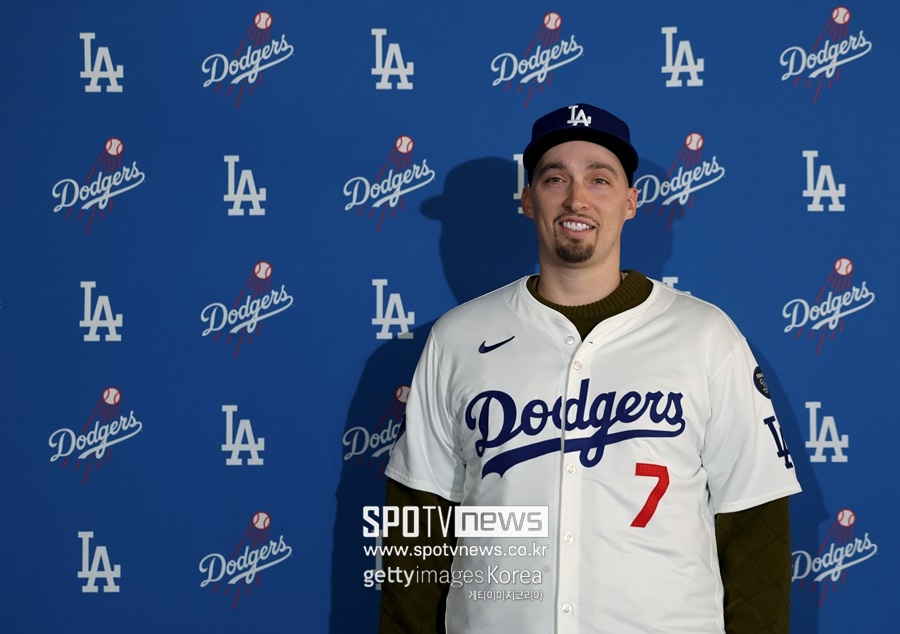▲ 다저스 유니폼을 입은 블레이크 스넬.