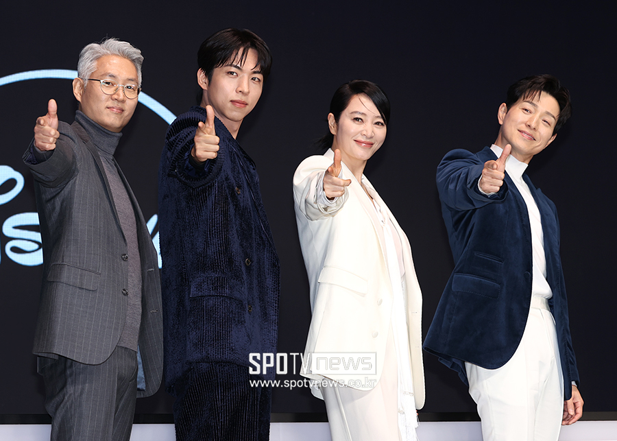 ▲ 유선동 감독 주종혁 김혜수 정성일 ⓒ곽혜미 기자