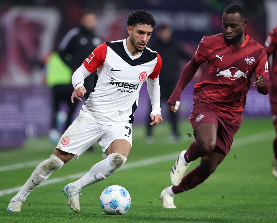 ▲ 맨체스터 시티가 제2의 모하메드 살라로 불리는 아인라흐트 프랑크푸르트 공격수 오마르 마르무쉬 영입에 공을 들이고 있다. ⓒ연합뉴스/EPA/AFP