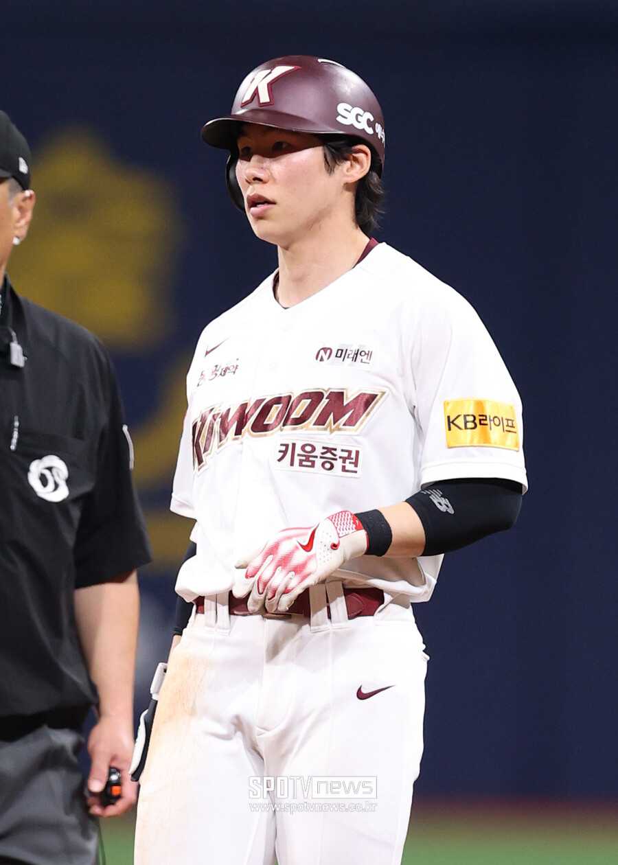 ▲ 2025년 시즌 메이저리그 첫 시즌에 나서는 김혜성은 여러 가지 전망 속에 실제 성적이 큰 주목을 받고 있다. ⓒ곽혜미 기자