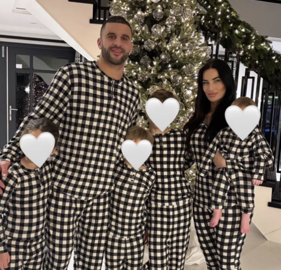 ▲ 워커는 본처와 이혼 소송 중이며 상황에 따라 전 재산의 반을 나눌 수도 있다. 워커가 재정적으로 어려움을 겪을 수 있다는 전망 속에 수입을 늘리려 중동 이적을 고려할 수 있다는 소식도 나올 정도다. ⓒ 데일리메일