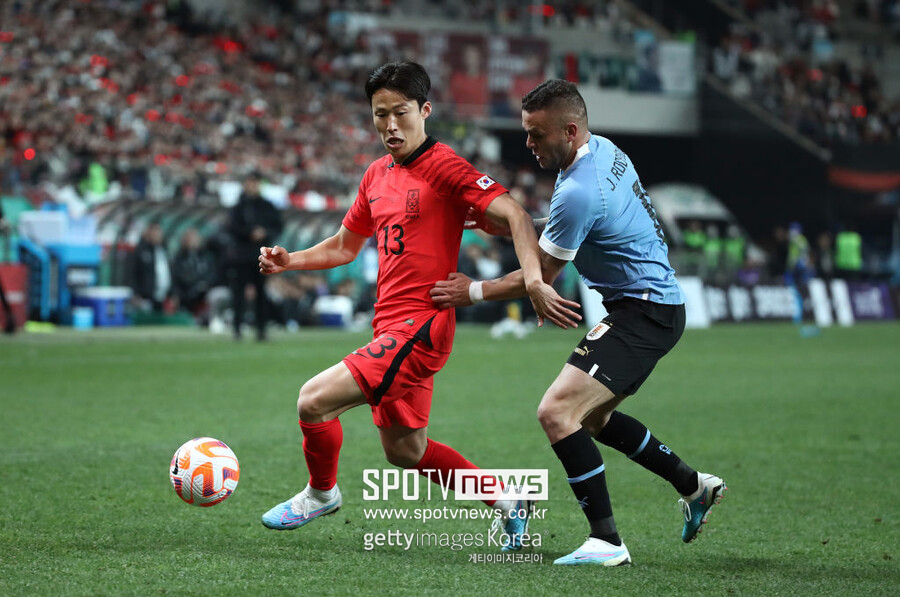 ▲ 손준호는 국제축구연맹(FIFA)의 결정으로 선수 생활 복귀가 가능해졌다. 축구대표팀 재선발 길도 열렸다.